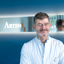 Dr. med. Volker Alt