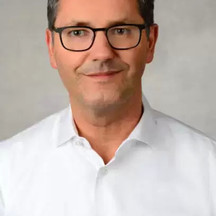 Dr. Stefan Rapprich