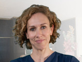 Dr. med. Annika Waldhauser