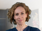 Dr. med. Annika Waldhauser