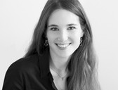 Dr. Jeannine Schreiter