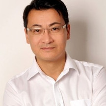 Dr. Yann Renoulet