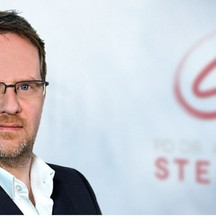 Privatdozent Dr. med. Andreas E. Steiert