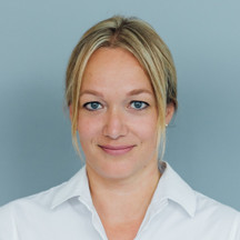 Dr. med. Laura Tomala