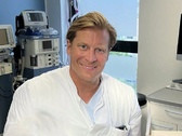Dr. med. Simon Ahrens