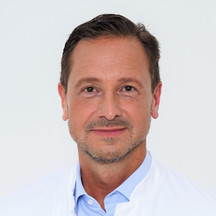 Dr. med. Franz Decker