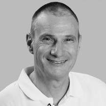 Dr. Johannes Roth