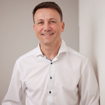 Dr. med. Holger Osthus