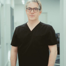 Dr. Daniel Thieme