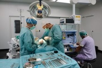 avelane clinic 007w