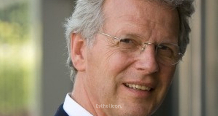 DGÄPC Präsident seit 2007 - der Dr. med. Graf von Finckenstein
