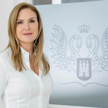 Dr. med. Sonja Tomschik