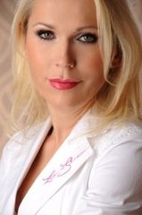 Portrait Dr Darinka Keil web