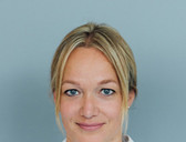 Dr. med. Laura Tomala