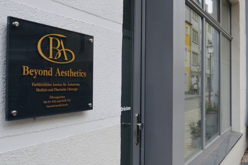 Faltenbehandlung resultate - 877928