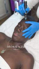 GLOW UP CLINIC Hannover, Hydrafacial, LED Lichttherapie