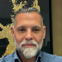 Dr. med. Chris Koliussis