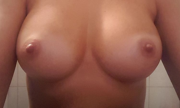 27062