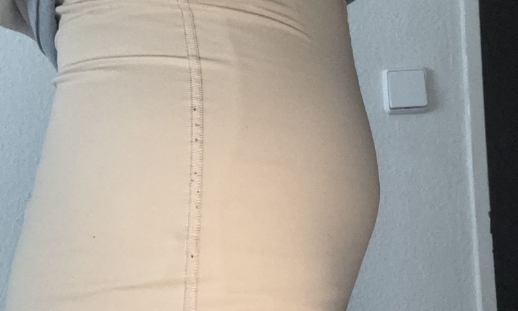 Bauchdeckenstraffung und Brustvergrößerung - 79718