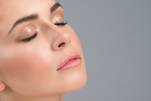 Aknenarben entfernen