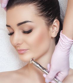 Mikrodermabrasion
