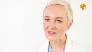 Dr. Simone Hellmann erklärt Besonderheiten der Bruststraffung mit dem inneren BH